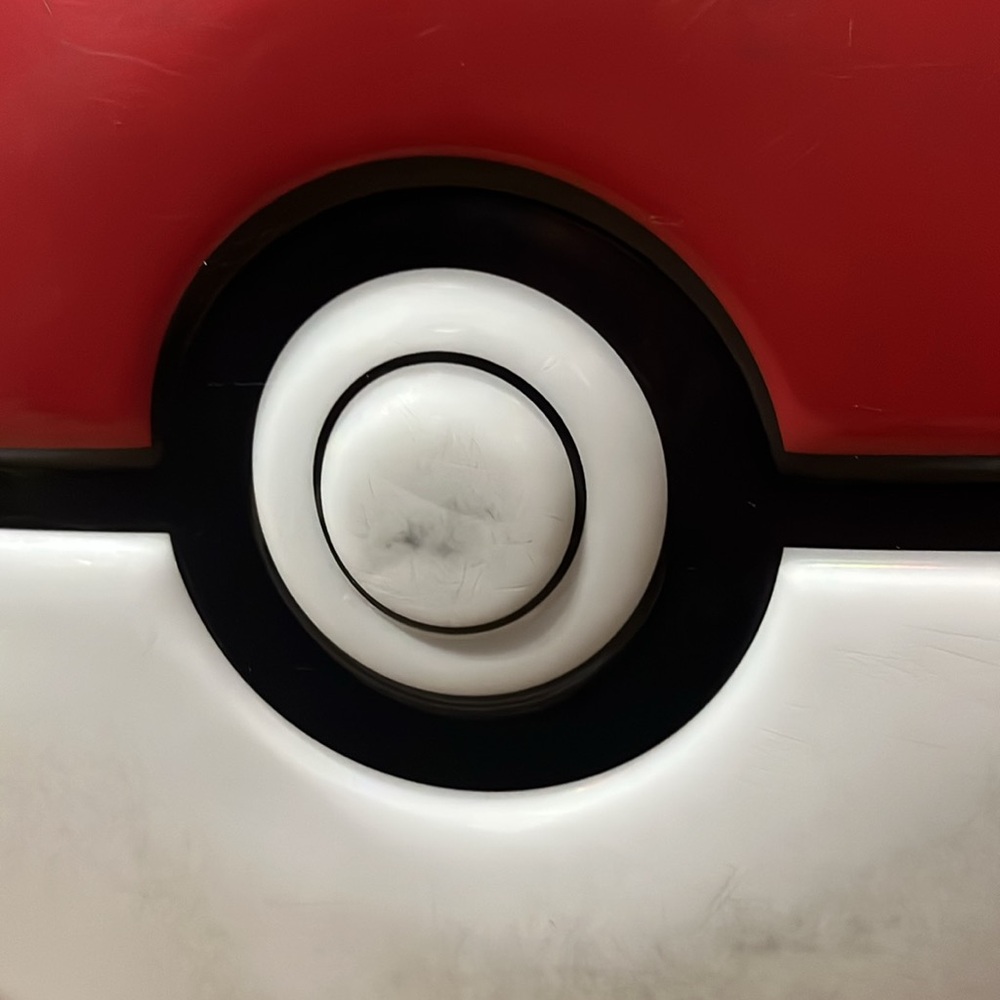 Pokéball Backpack ⬇️ - Picture 4 of 11